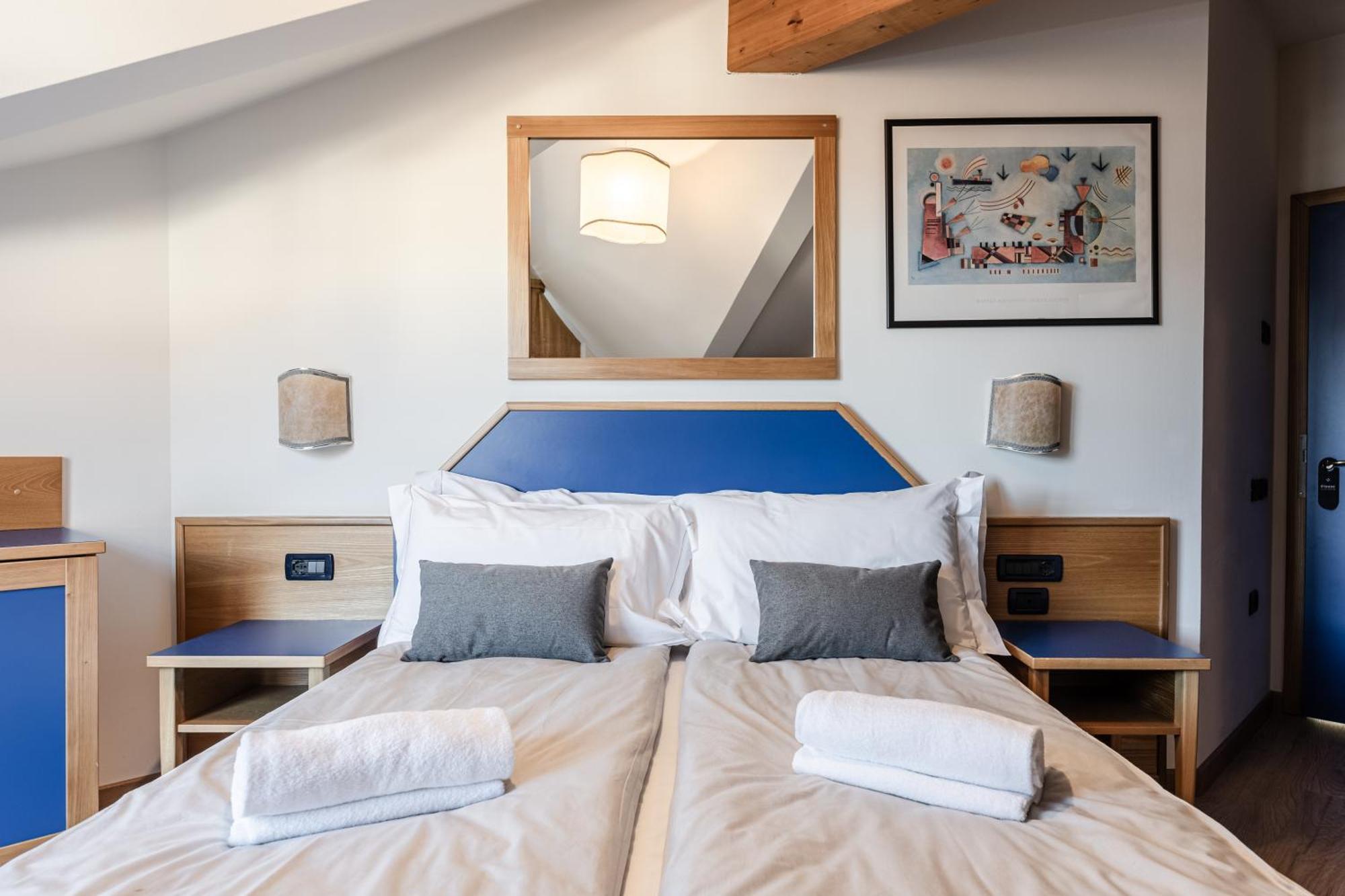 Hotel Garni Meledrio Димаро Екстериор снимка